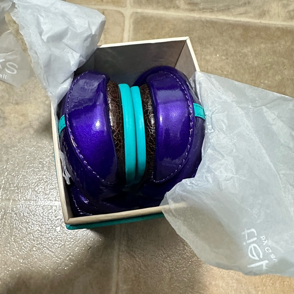 Brandnew Tieks  Purple Diamond size 9